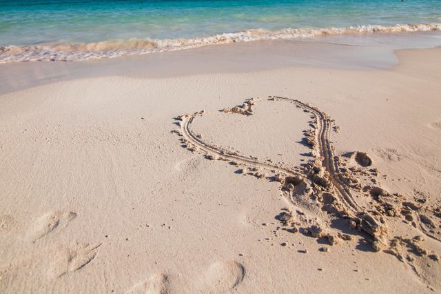 Heart in Sand