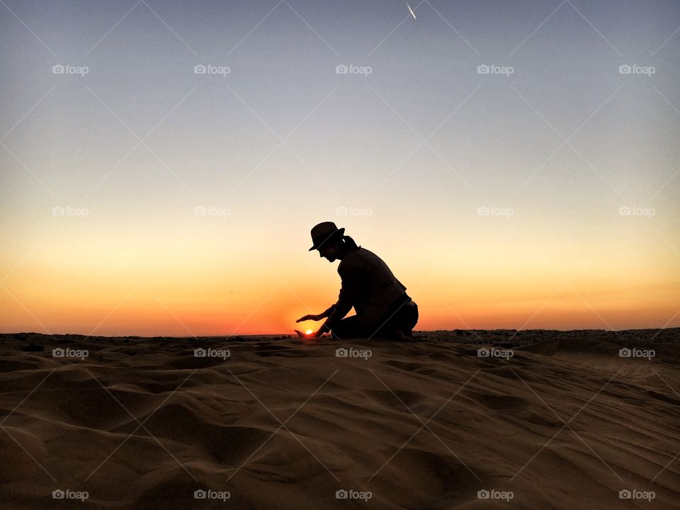 Catching the sunset in the desert