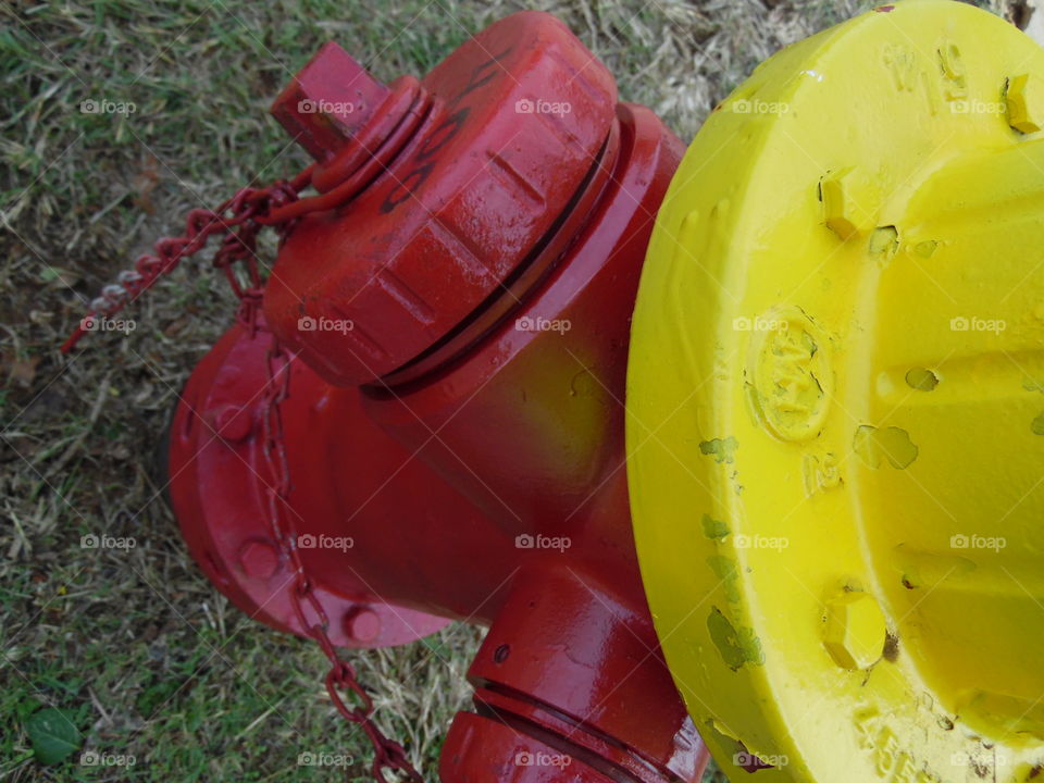 fire 🔥 hydrant. This is a picture of a fire hydrant