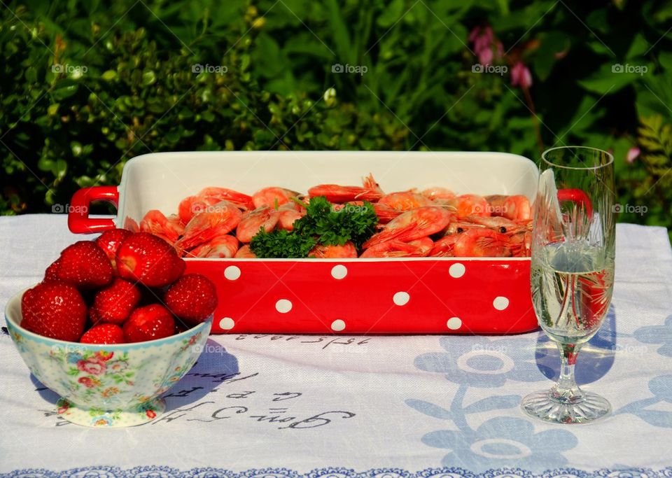 Shrimps and Strawberries 