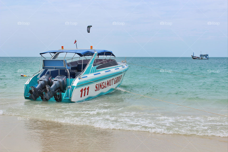 beach sky blue water by twilite