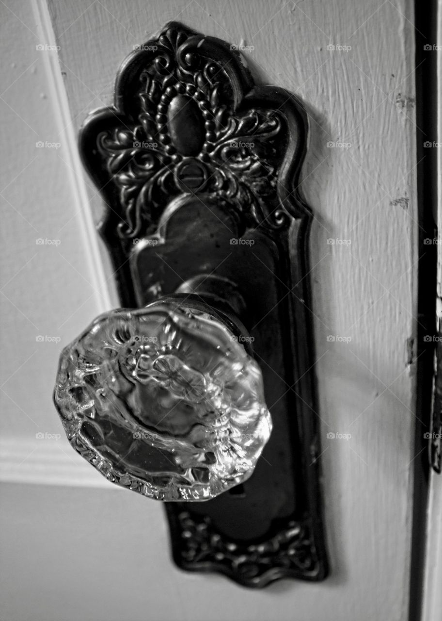 Glass door knob
