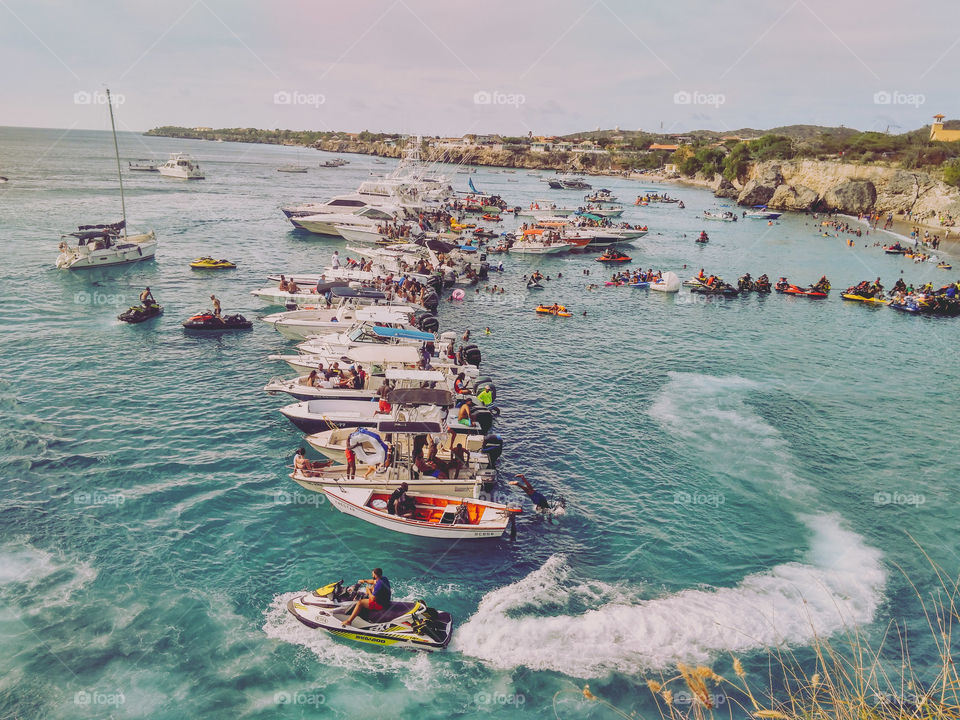 local beachday at westpunt 🌊 ⛵