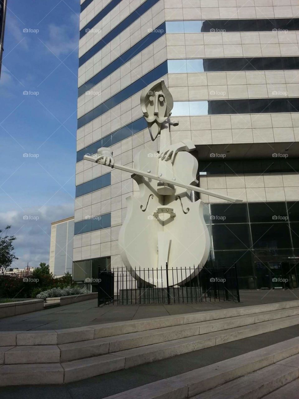 Virtuoso Statue in downtown Houston, Texas
