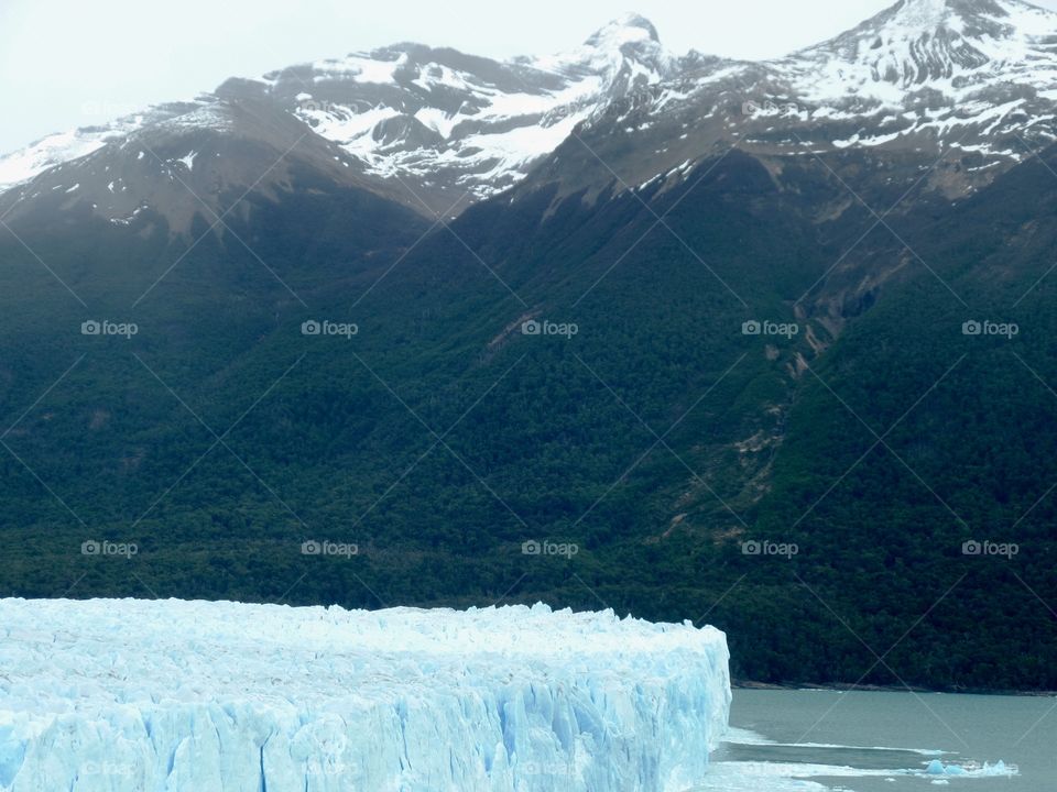 Glaciar anda mountain