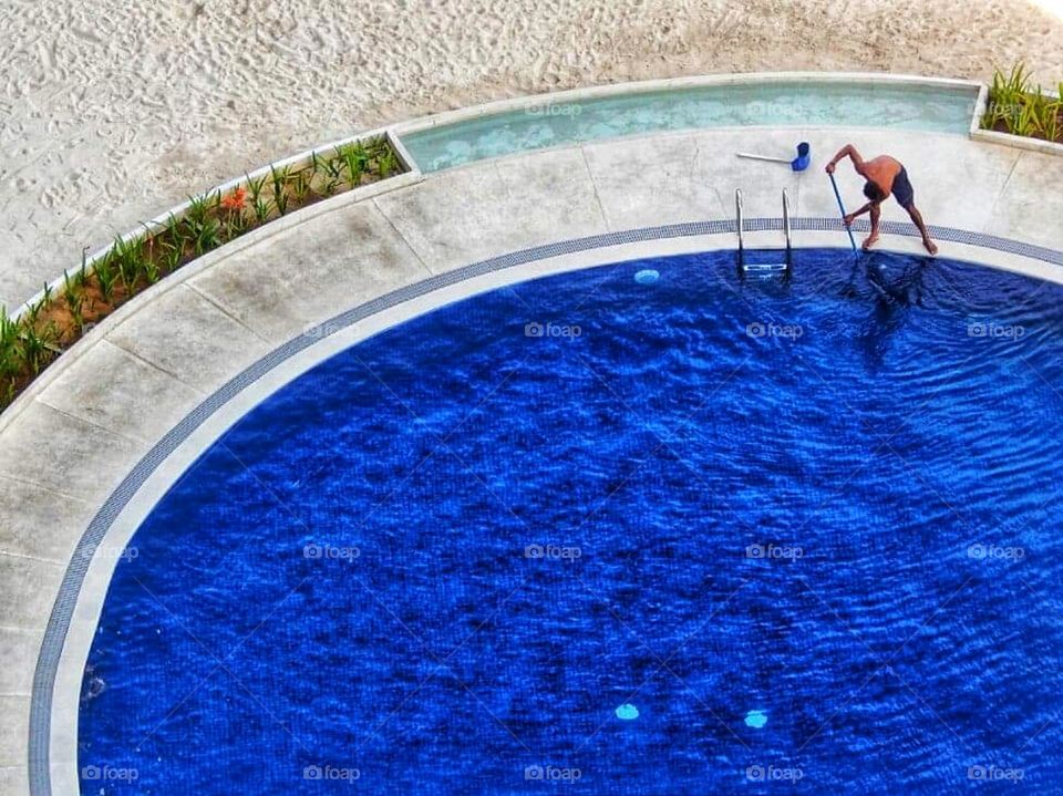 The Pool Cleaner
