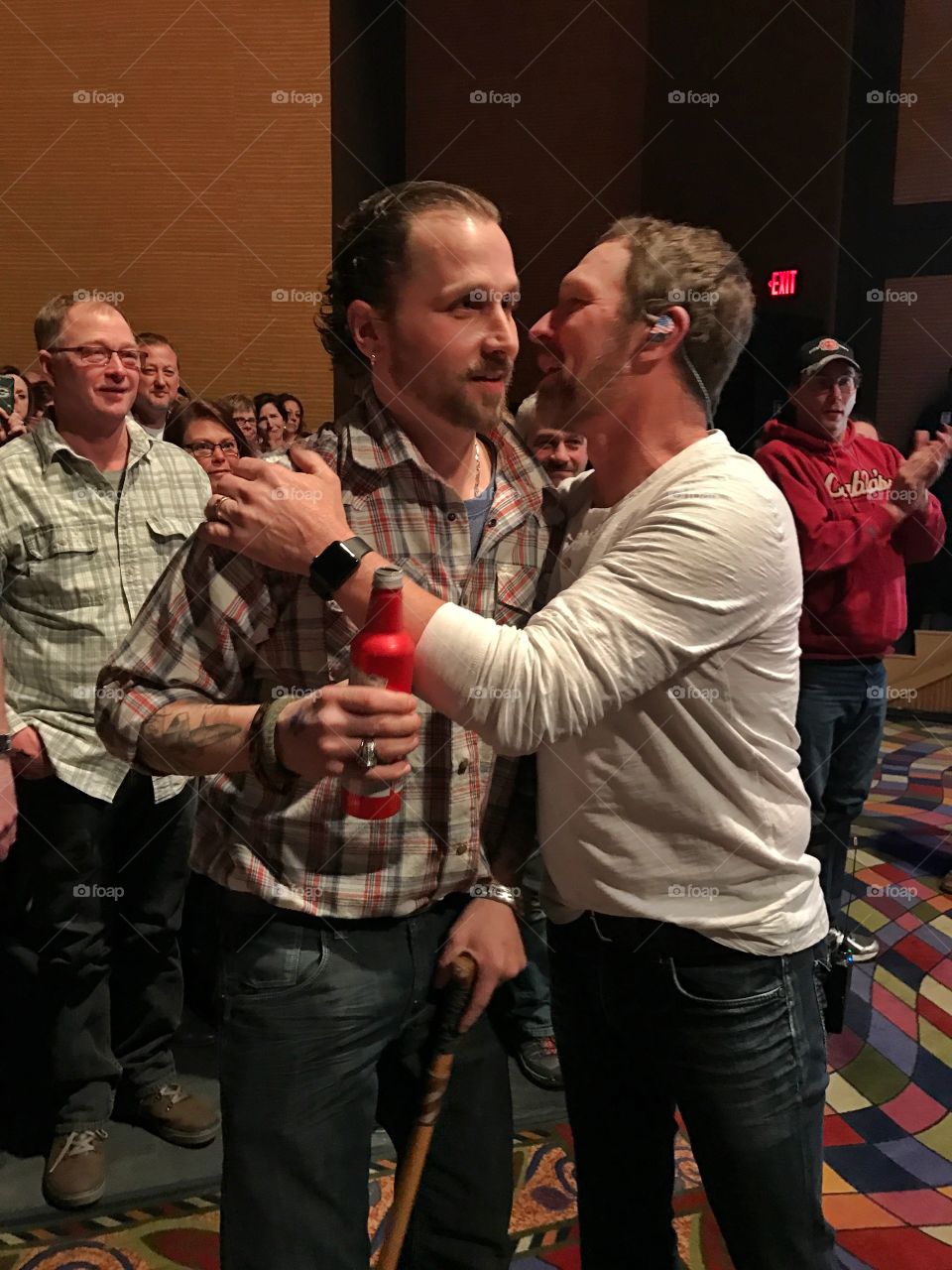 Craig Morgan's thanking a veteran 