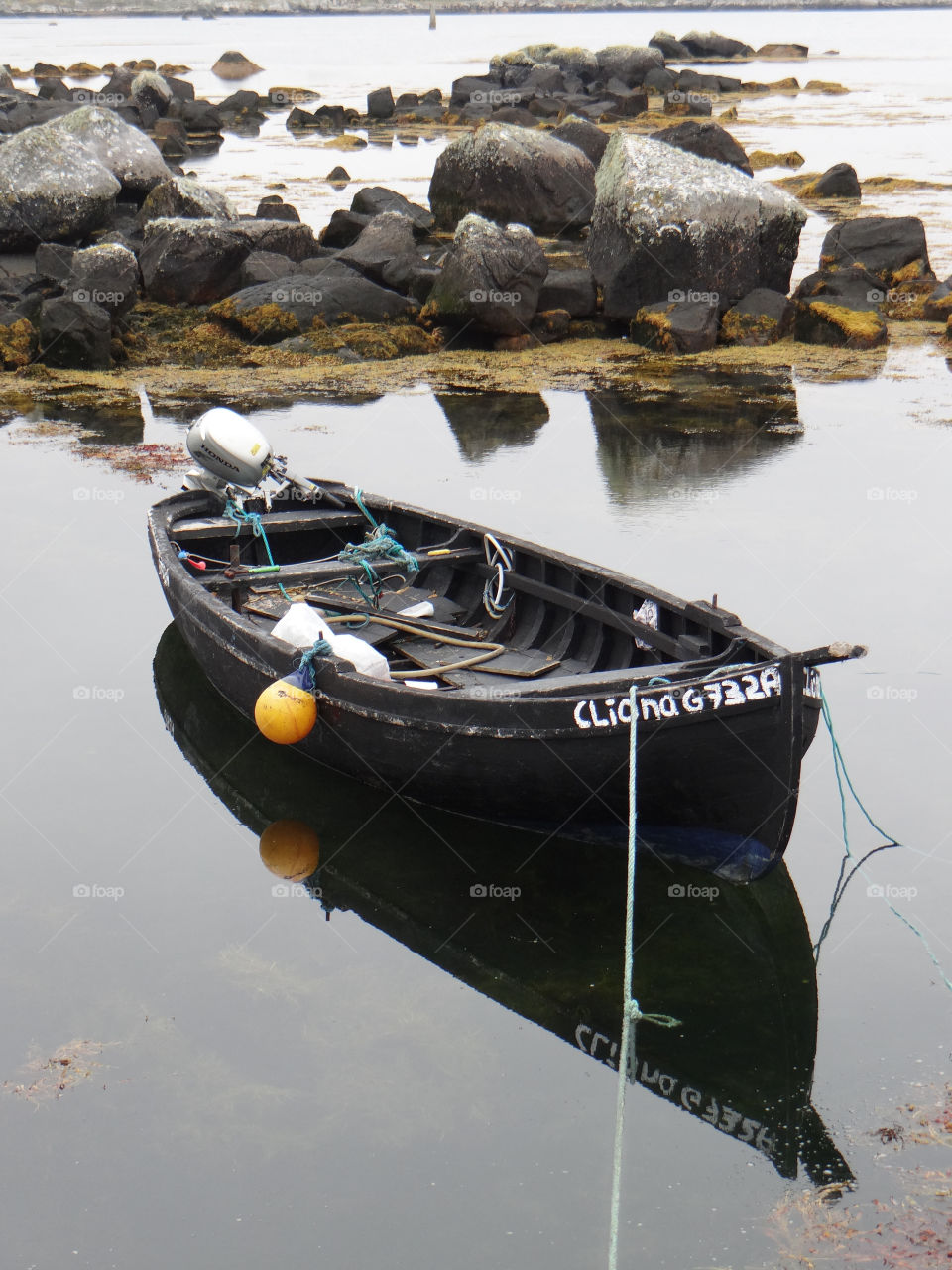 black water boat rocks by kshapley