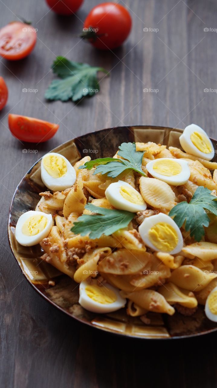 Pasta with boiled eggs