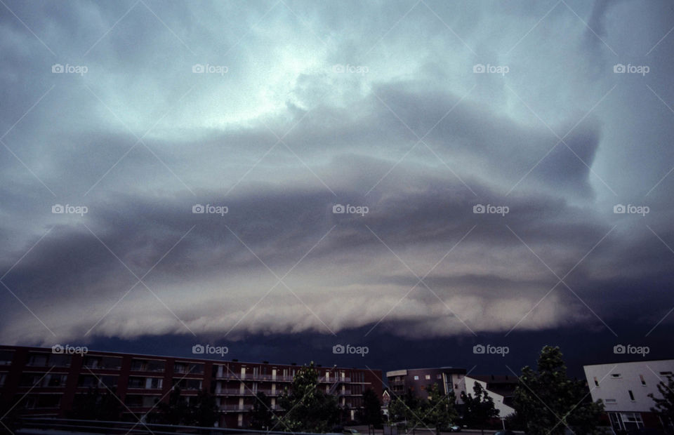 A severe thunderstorm with a spectacular shelf cloud in the vicinity of Utrecht, The Netherlands.