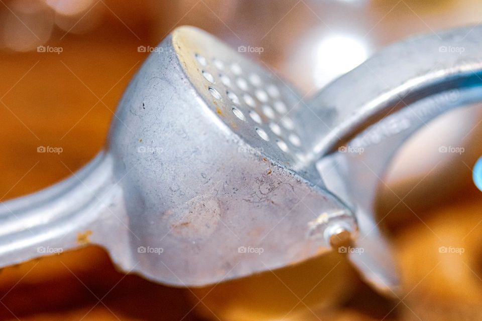 Garlic masher