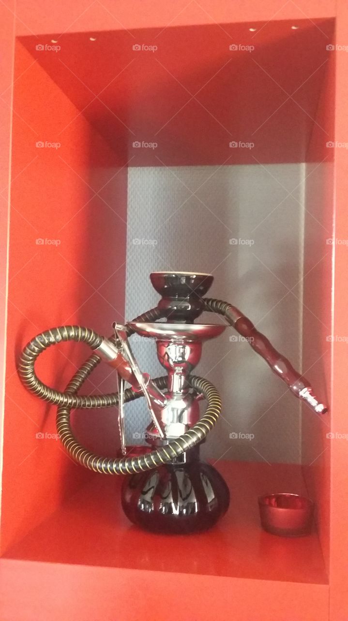 hookah to smoke different flavors