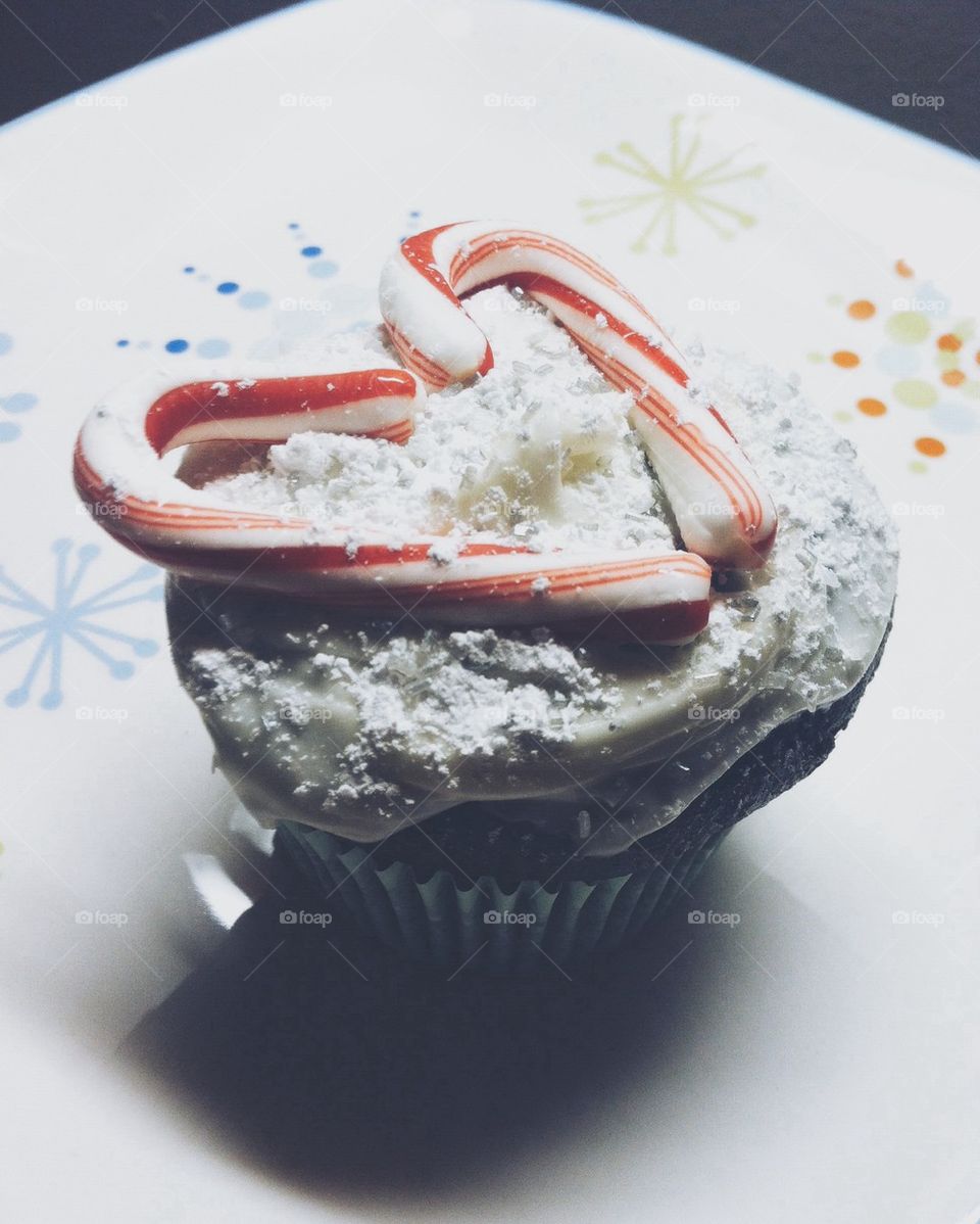 Candy Cane Cupcake