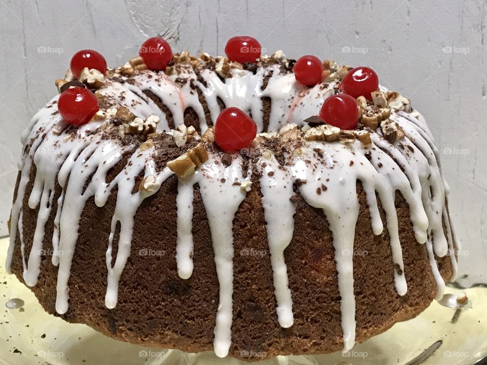 Bundt cake with nuts and cherries 