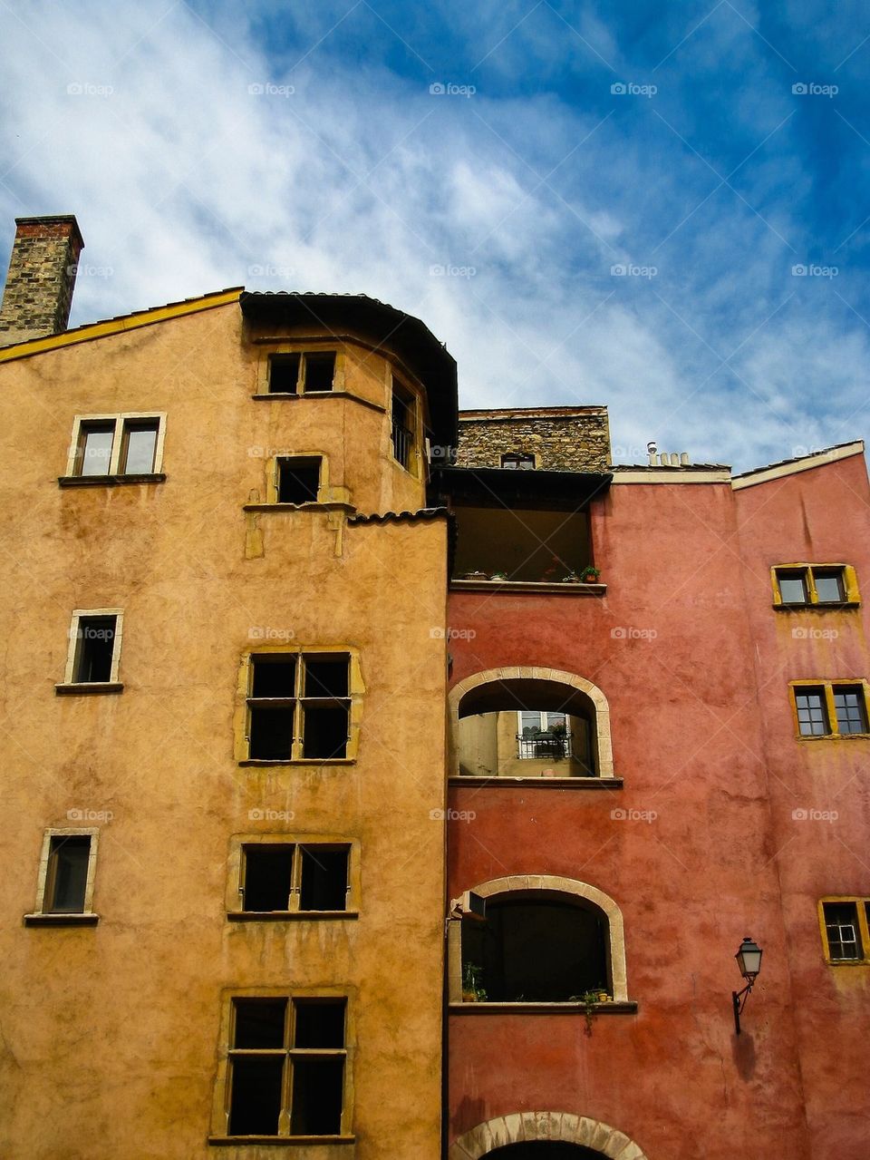 colorful house , Paris , compartment , traveling, bright, beautiful , unusual 