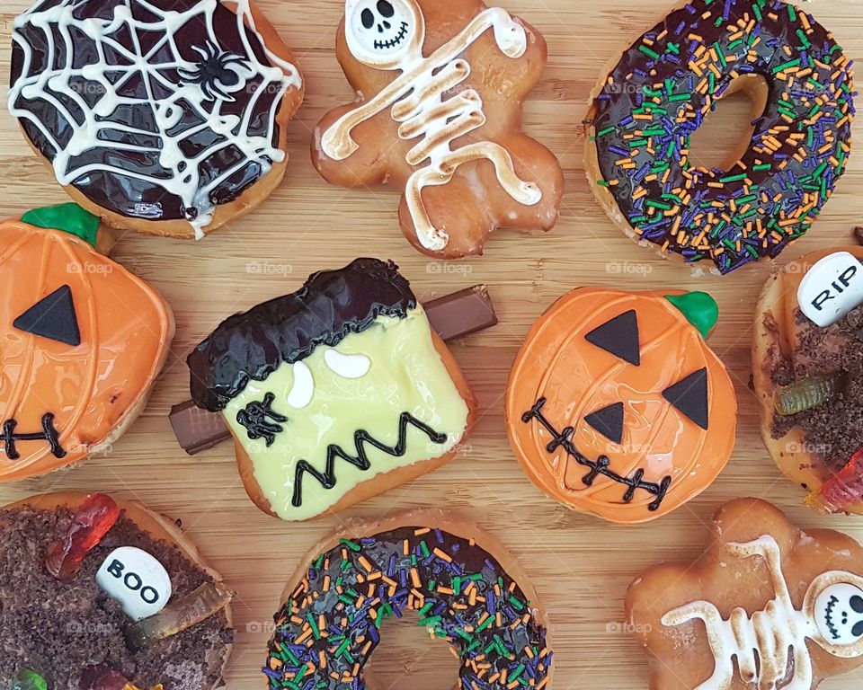 halloween donuts