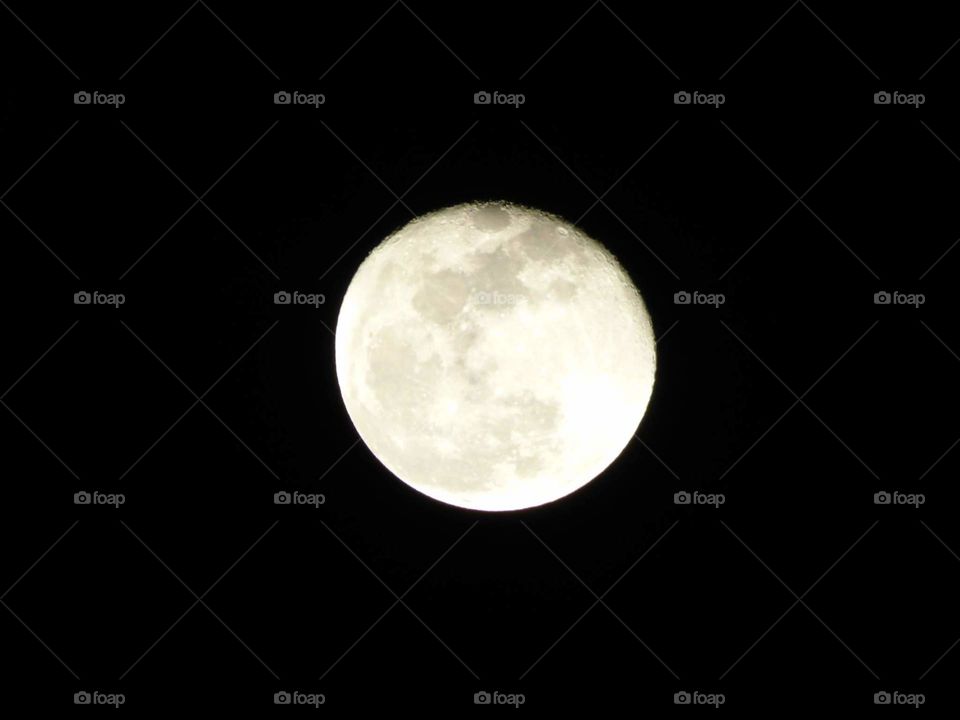 Full moon without filter