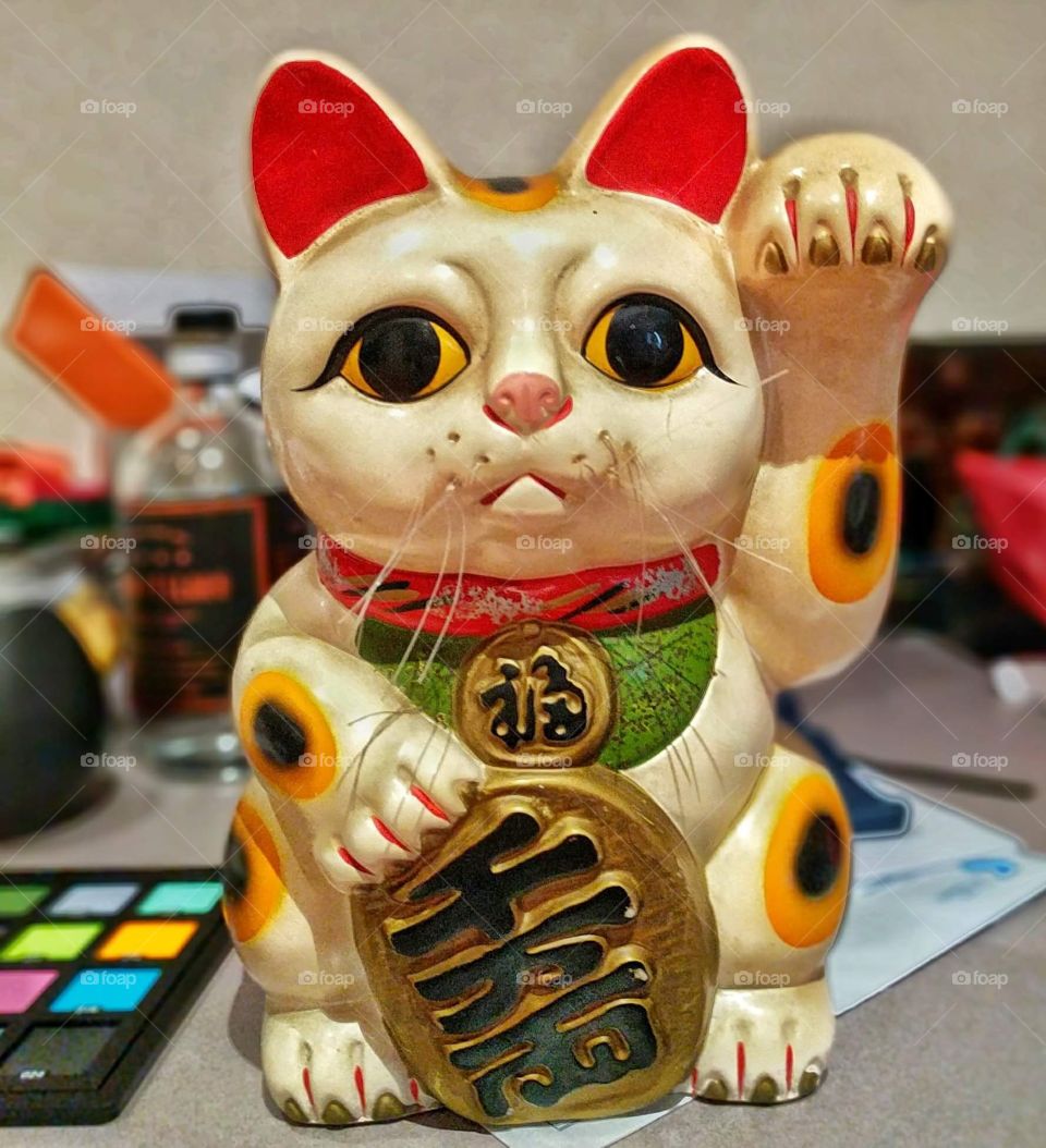 MANEKI NEKO