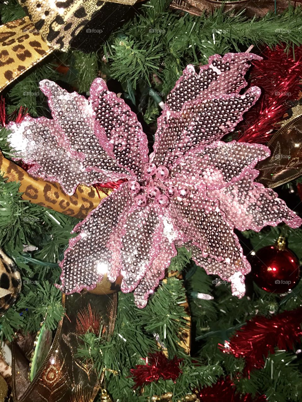 Sequins pink Christmas flower 