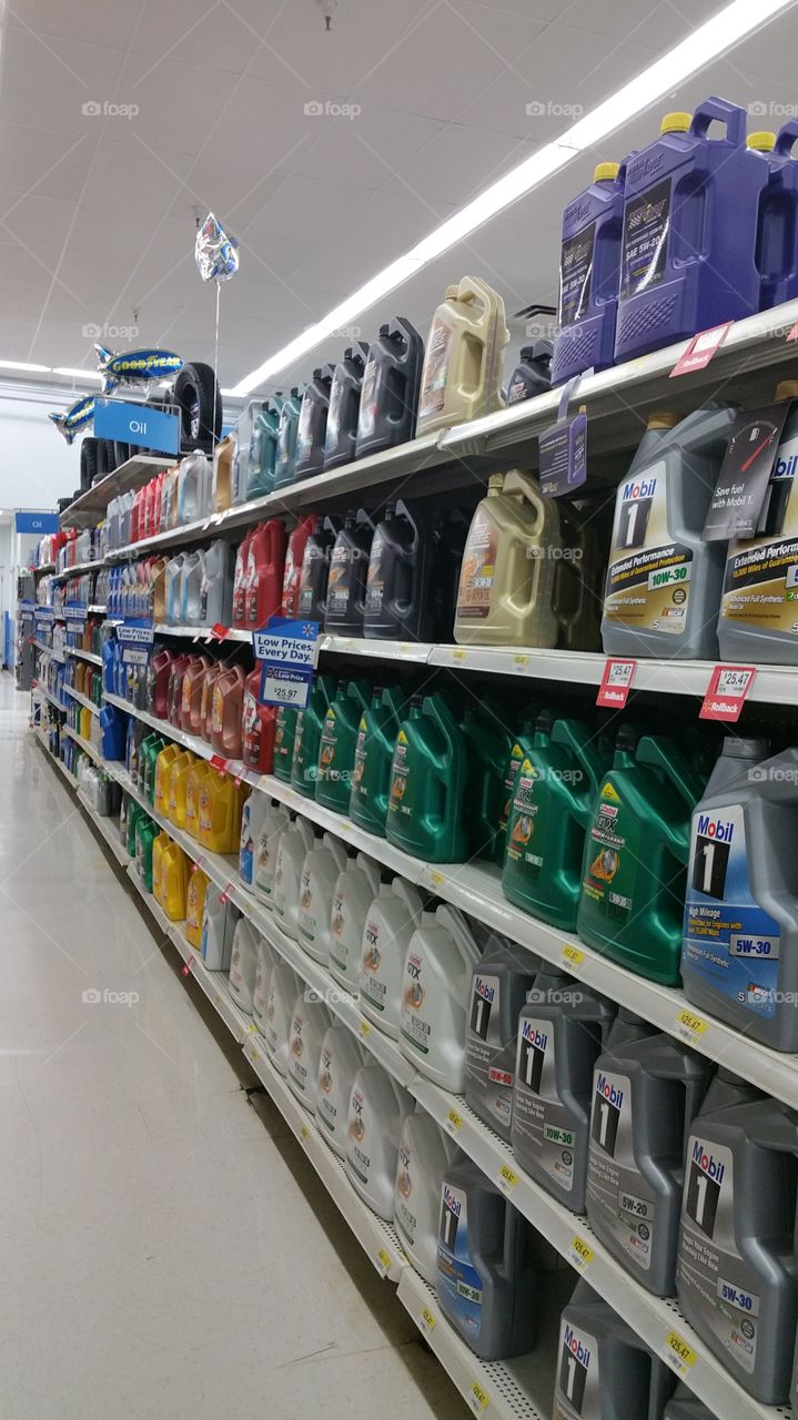 Walmart motor oil shleves