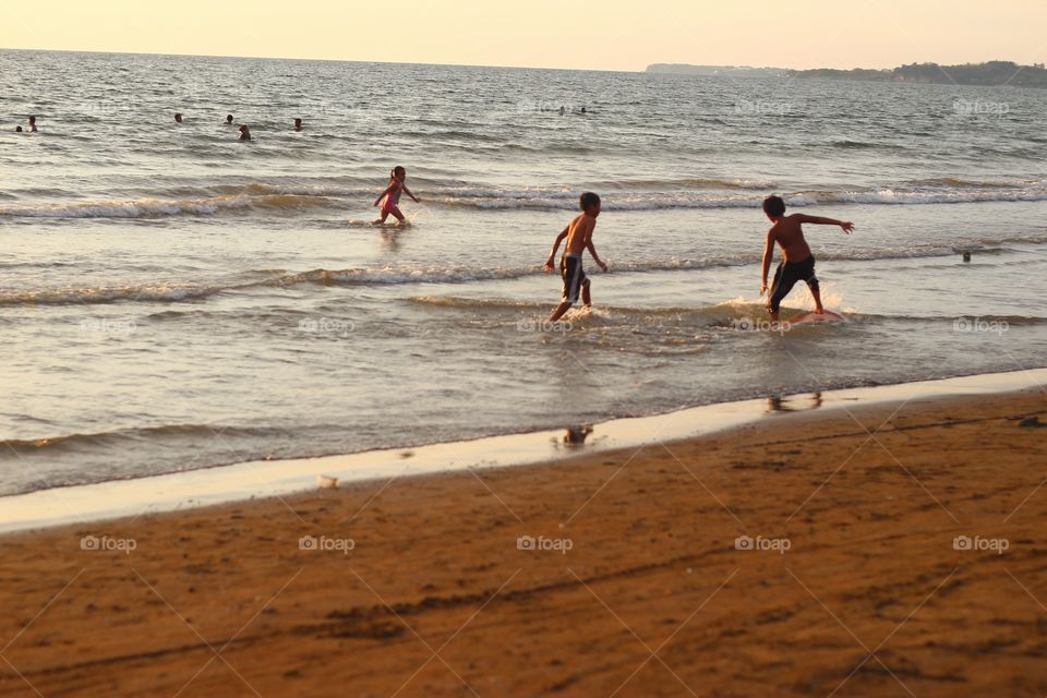 kids playing