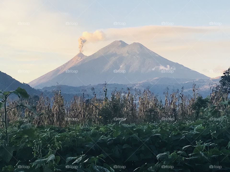  Volcán de fuego Guatemala