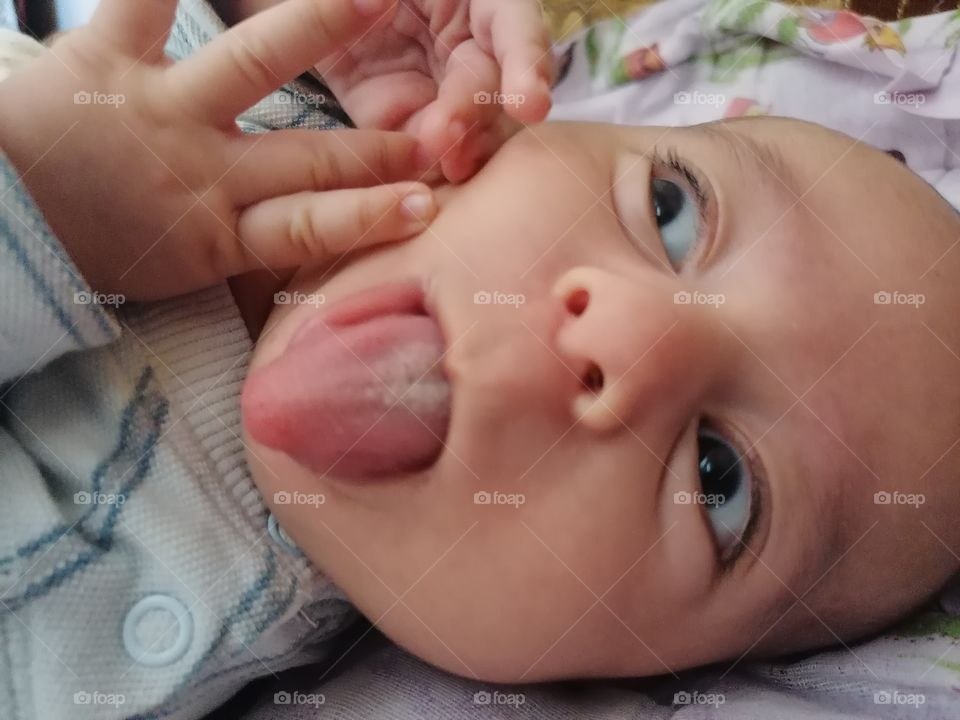 baby  بيبي
