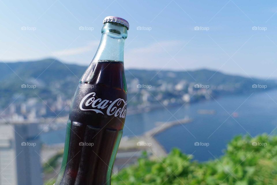 coca cola and Sea