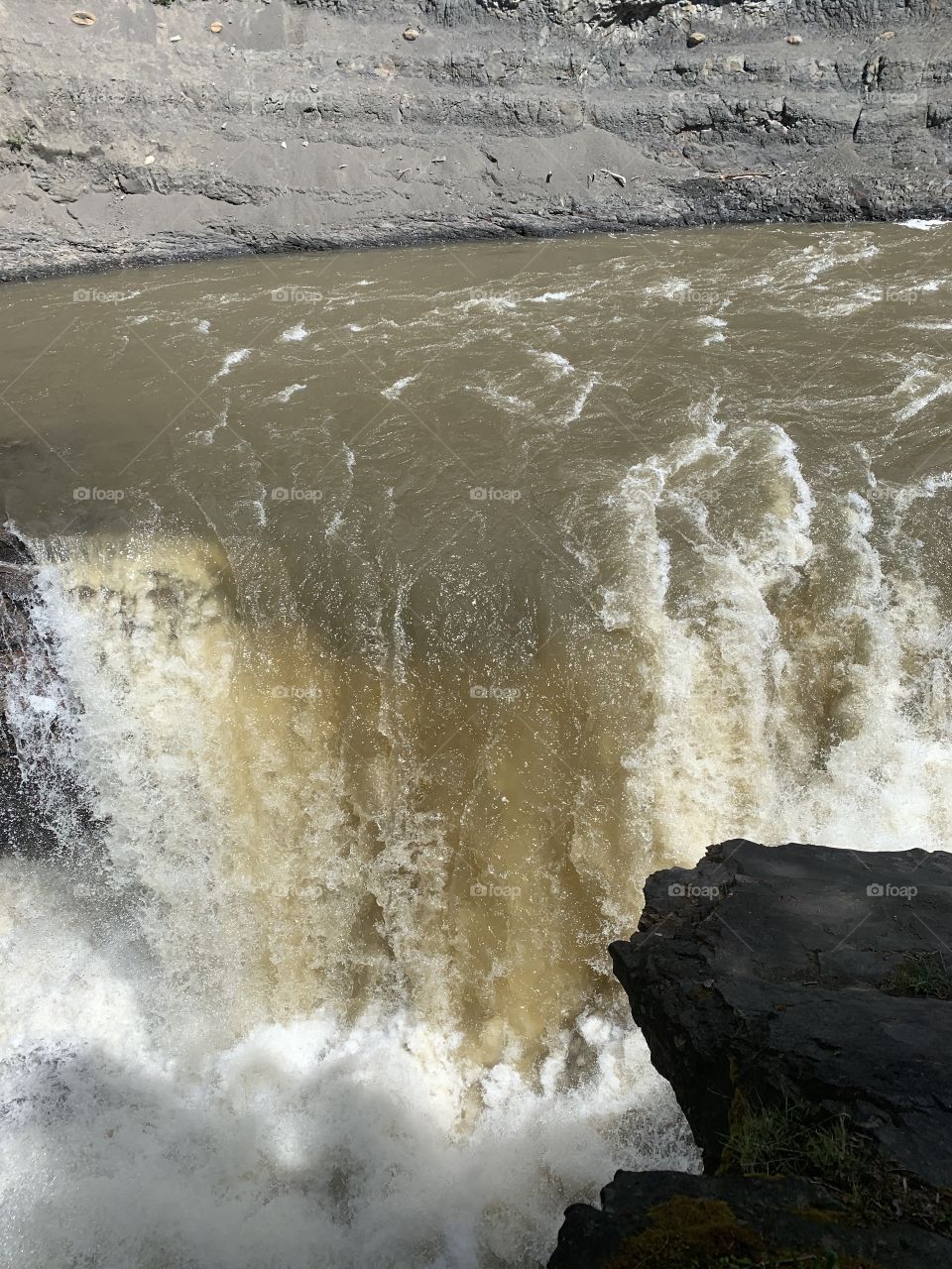 Muskeg Falls waterfall 