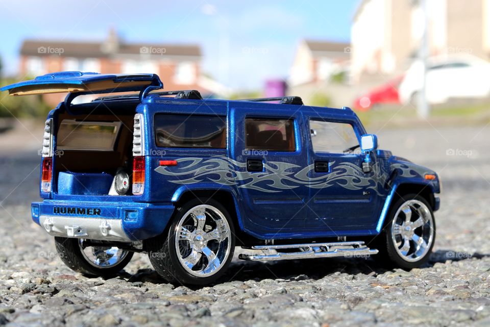 Hand-folded toy HUMMER