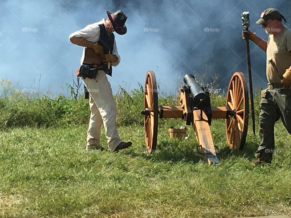 Civil War cannon