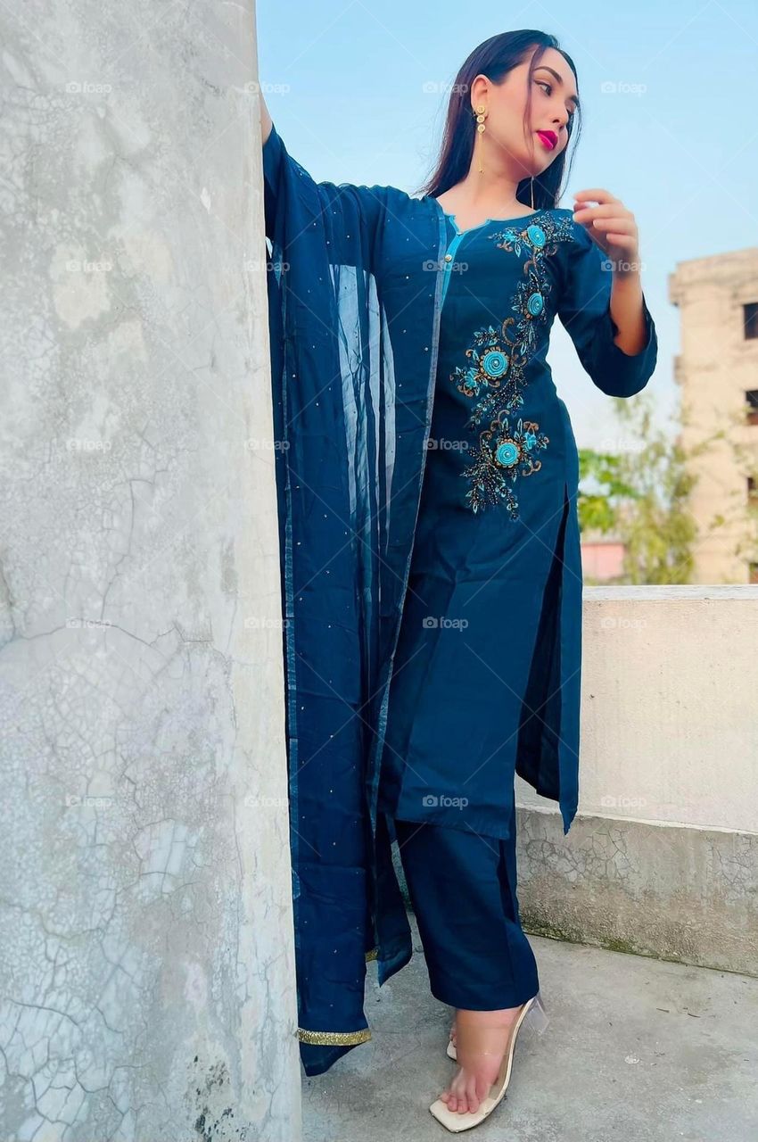 One afternoon on the roof 