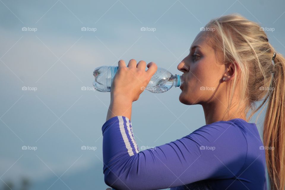 Irish Sprinter Sarah Lavin. Sarah Lavin drinks water after competition at Leichtathletik Luzern 2015 meeting