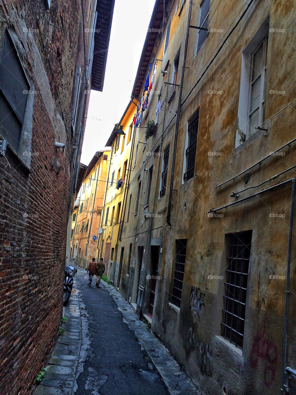 Winding streets in Pisa