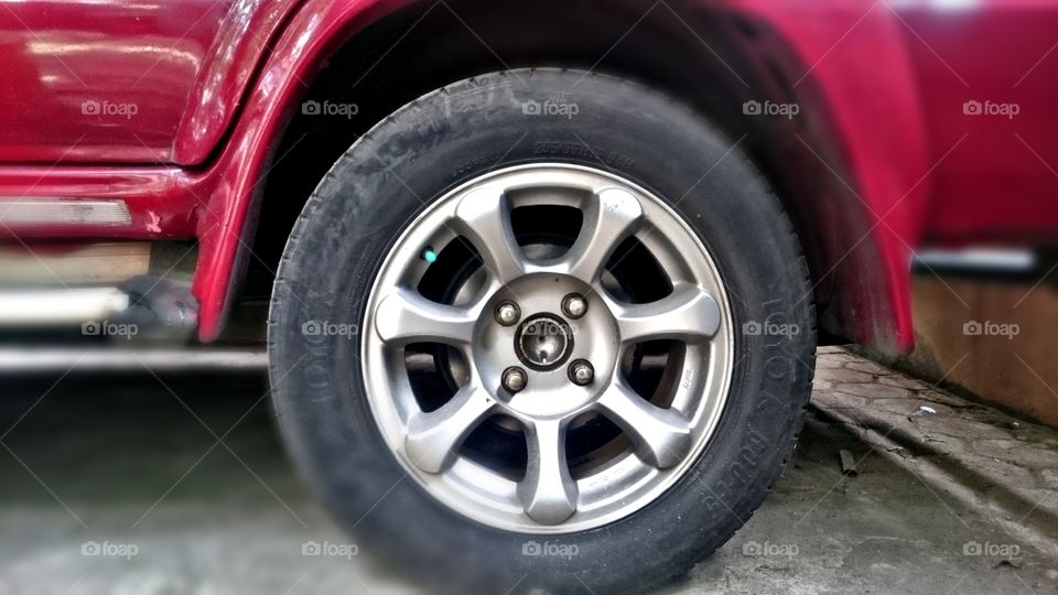 Tire Car