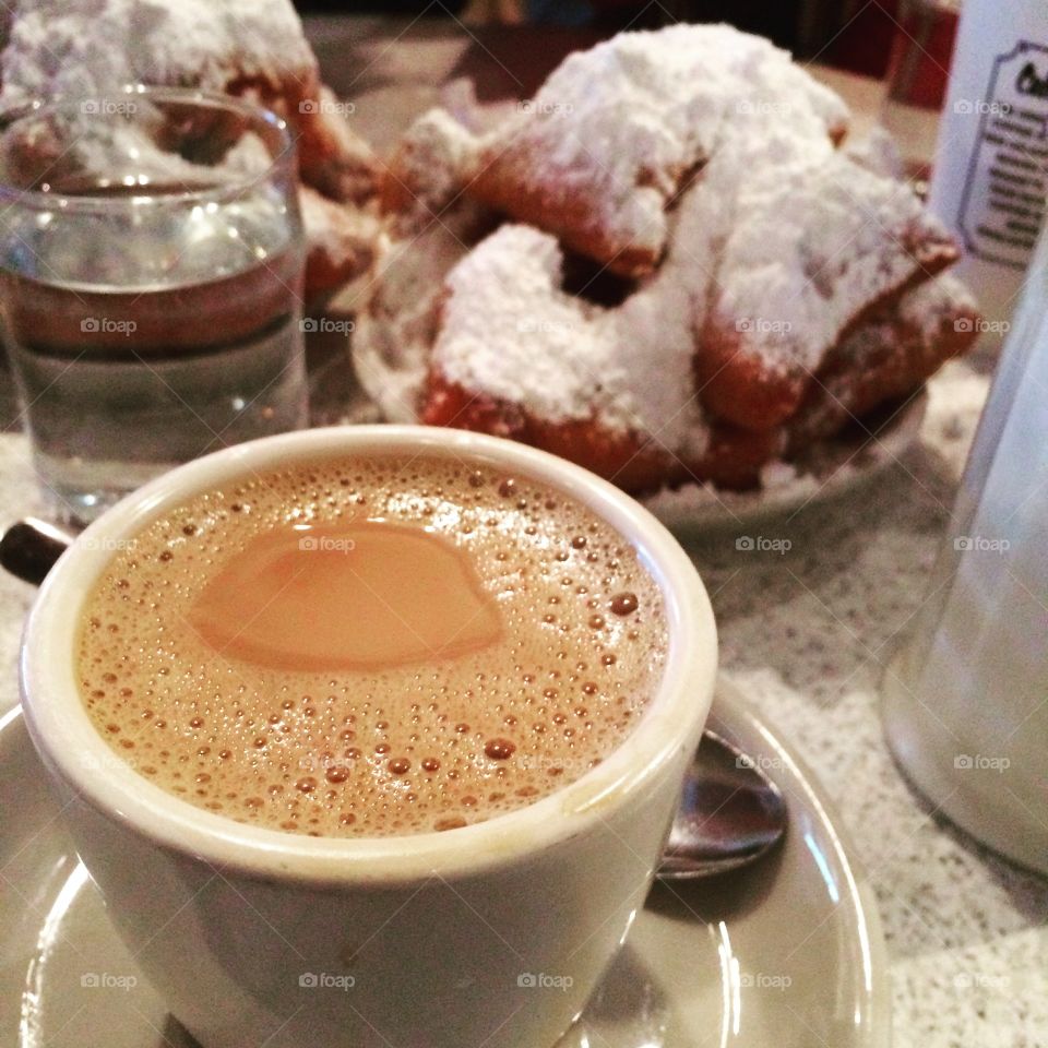 Coffee & Beignets