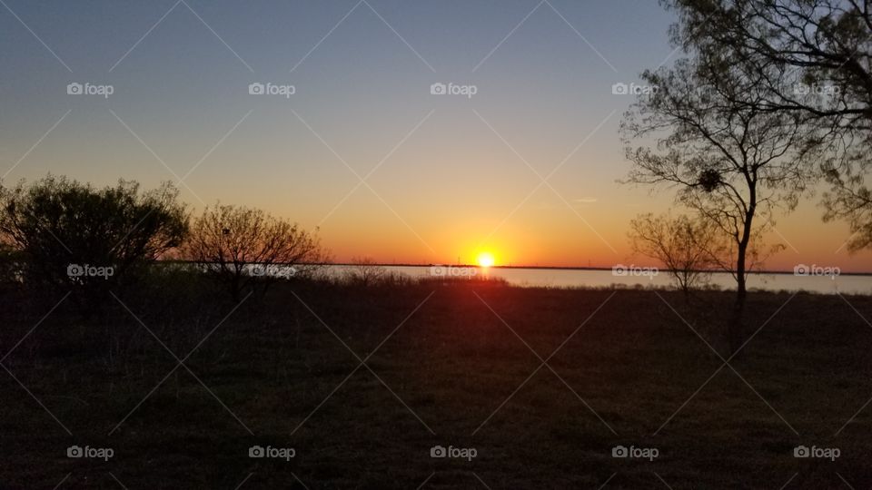 Sunrise at Lake Arrowhead, Texas