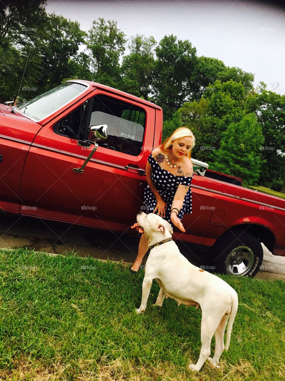 Byela & Momma Posing with Daddy’s truck 