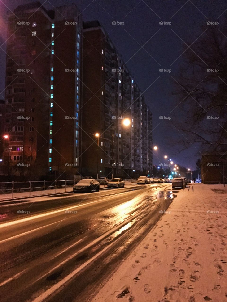 Night city snow