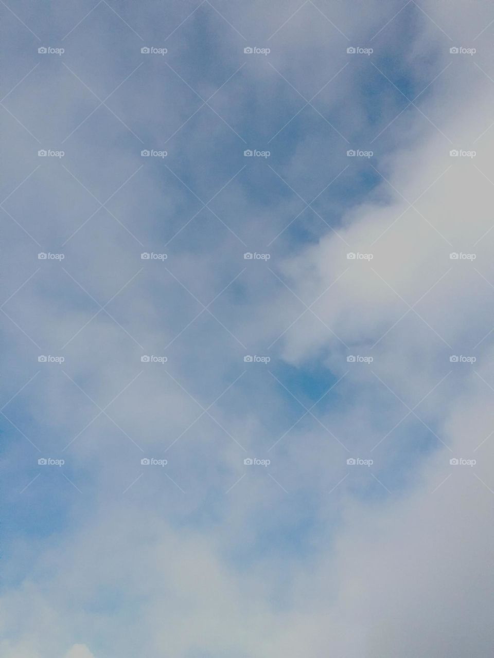 Macio como algodão espalhado pelos deuses.