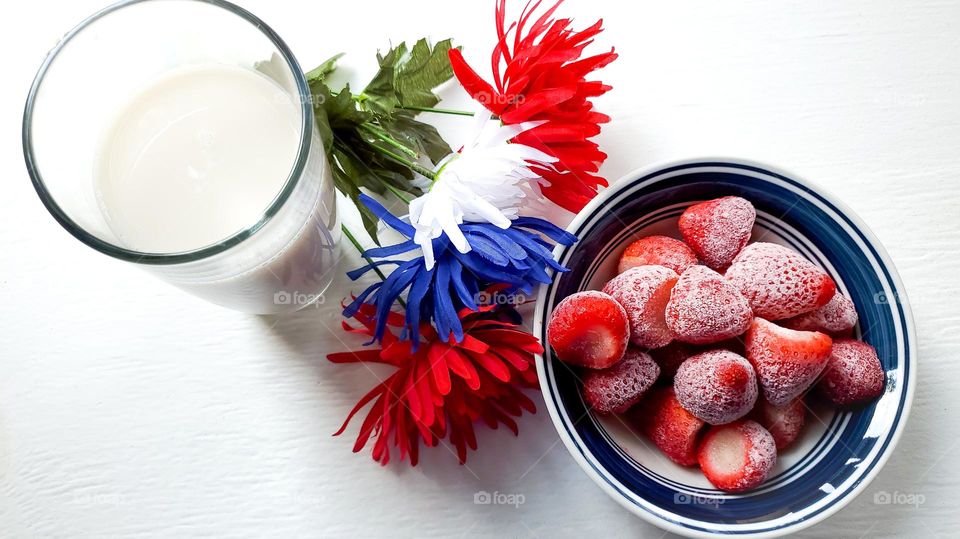 Frozen strawberries with milk