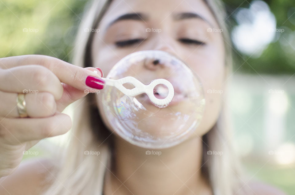 Bubble wand