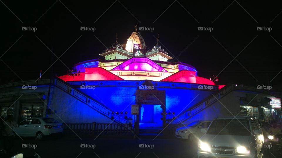 lighting on heart of city HOPE CIRCUS