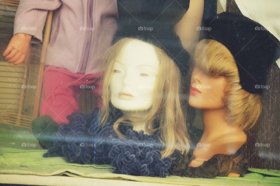 mannequins