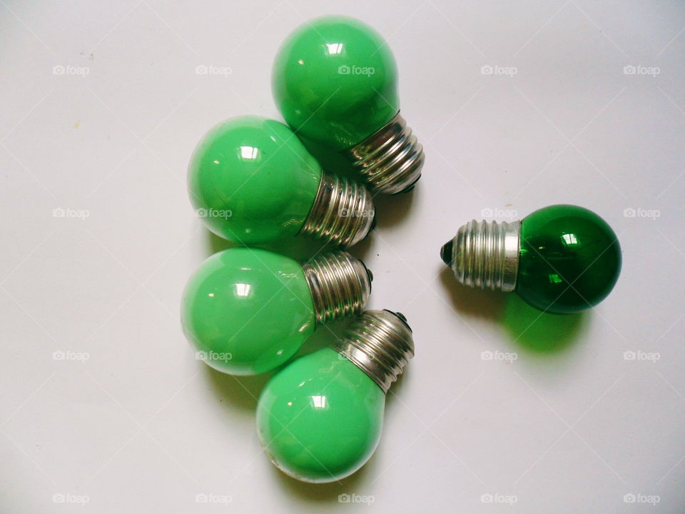 Green light bulbs