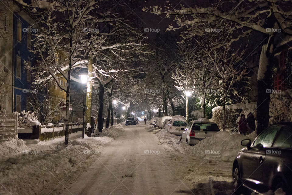 Snowy night in Munich 