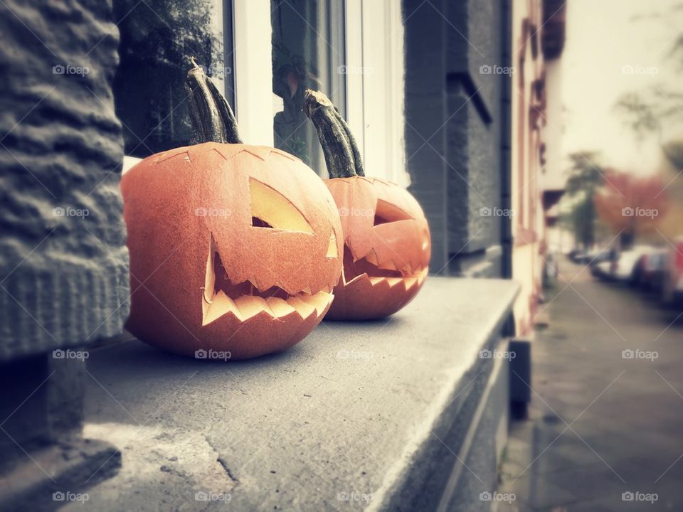 Halloween jack-o-lantern pumpkin in window 