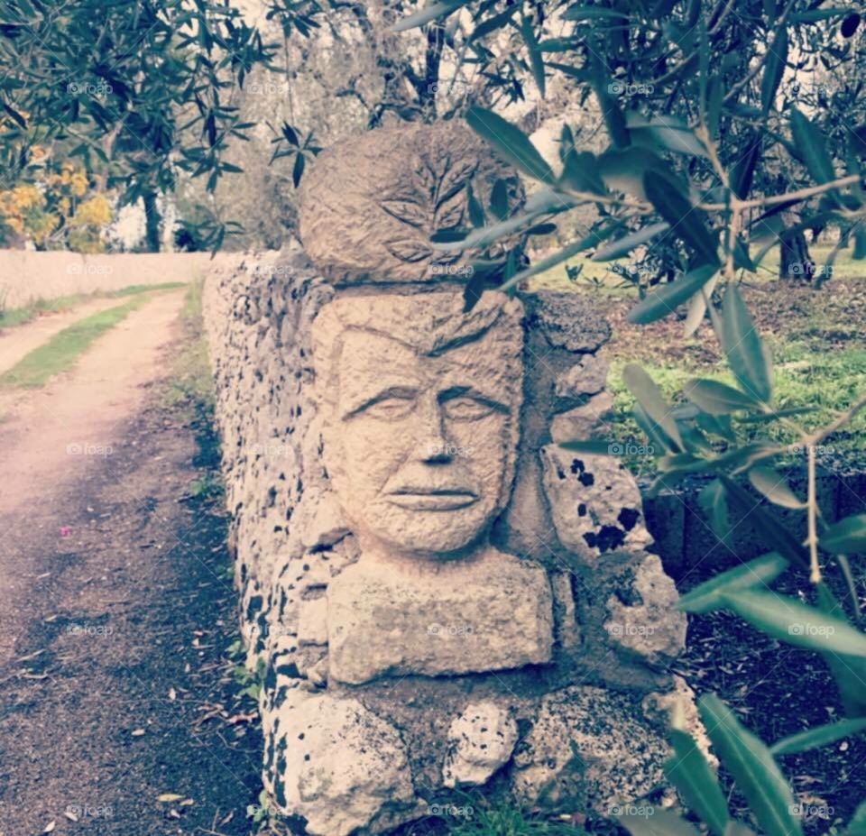 Sculpture in the country (Salento)