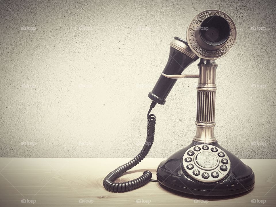 Retro telephone