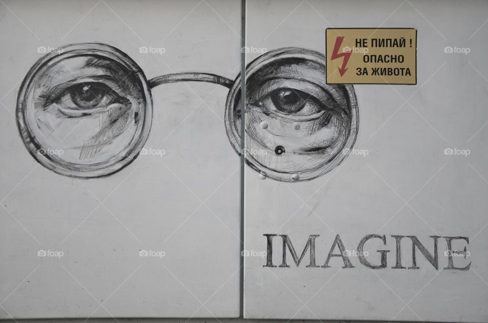 Graffiti on an electric box in Sofia, Bulgaria